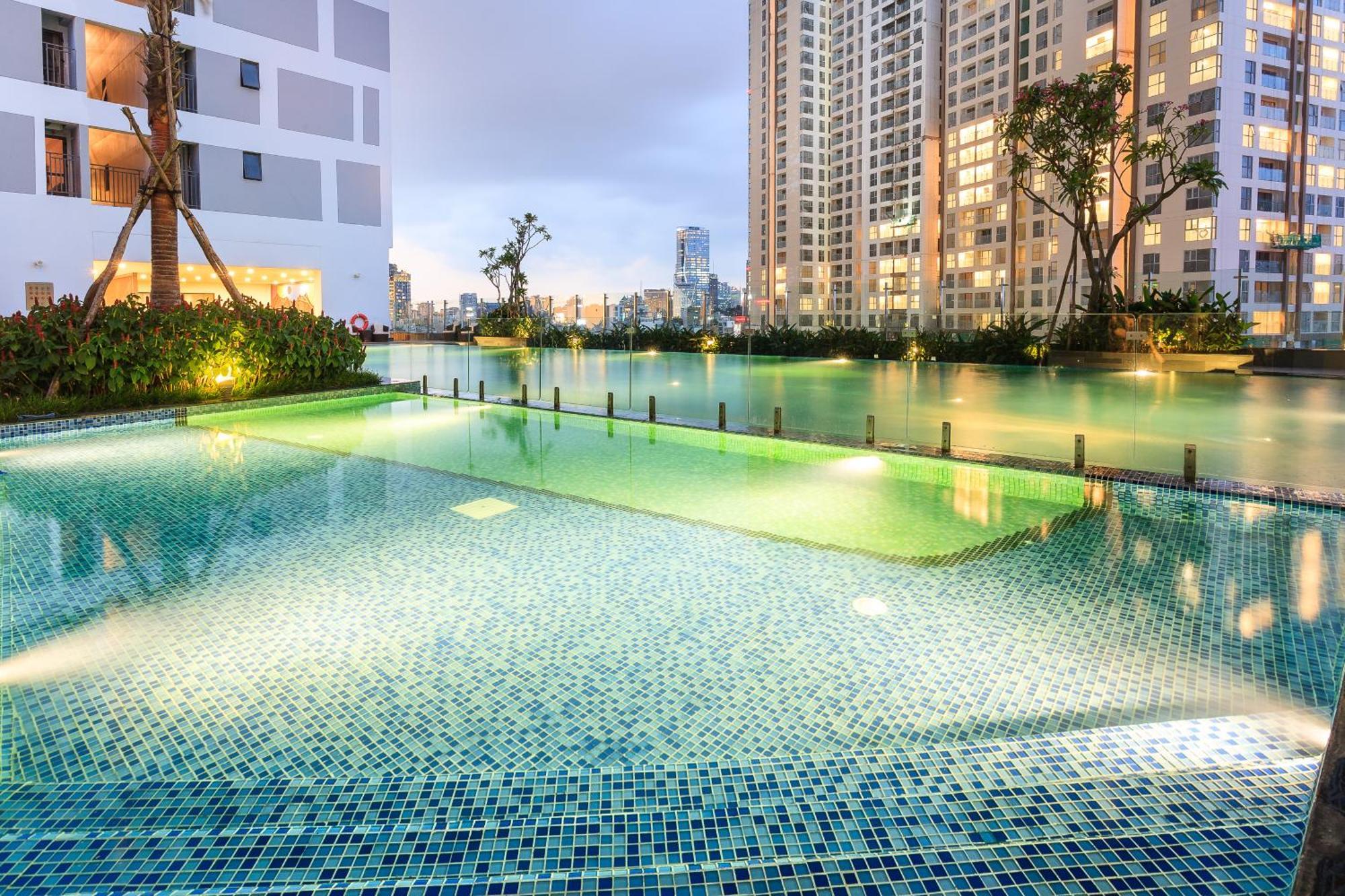 Lyn'S Home-River Gate- Pool- Gym-Pick Up Thành Pho Ho Chí Minh Esterno foto